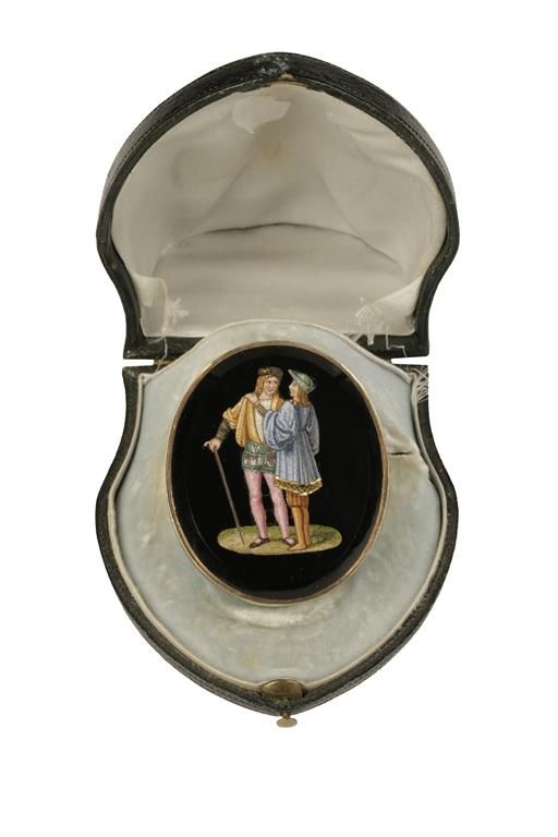 ITALIAN 19TH CENTURY MICROMOSAIC BROOCH