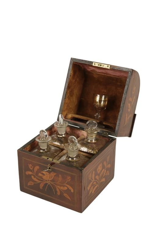 19TH CENTURY DUTCH WALNUT AND FLORAL MARQUETRY LIQUEUR BOX