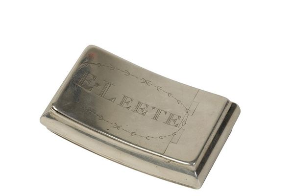 GEORGE III SILVER SNUFF BOX