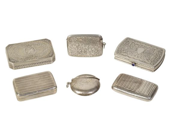 A CONTINENTAL SILVER BOX