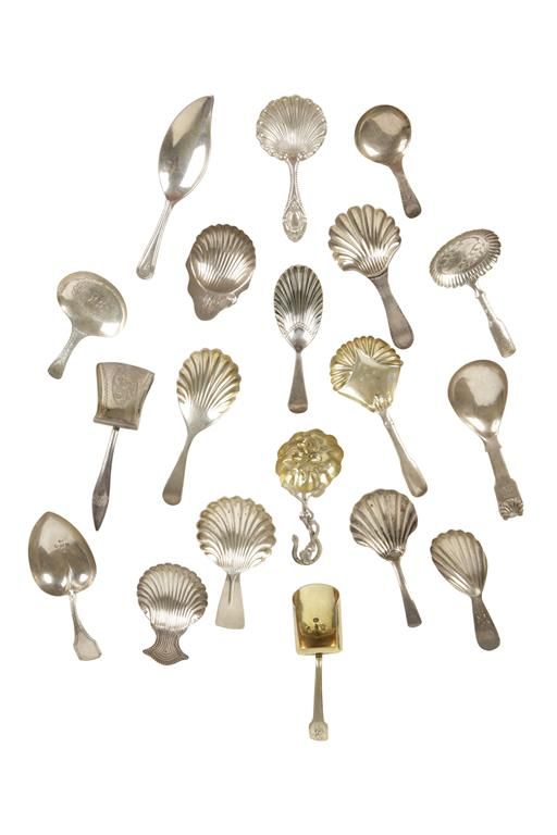 GEORGE III SILVER CADDY SPOON