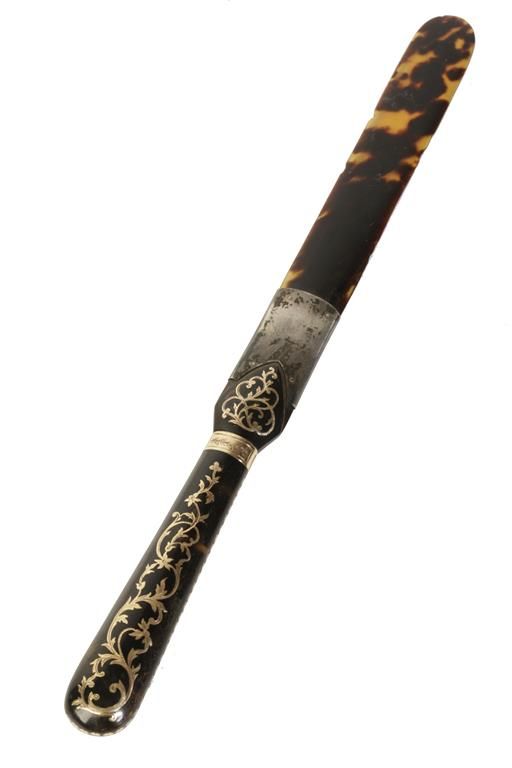 VICTORIAN TORTOISESHELL AND YELLOW METAL PIQUE WORK PAGE TURNER