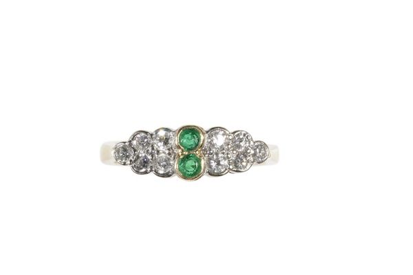 EMERALD AND DIAMOND DRESS RING