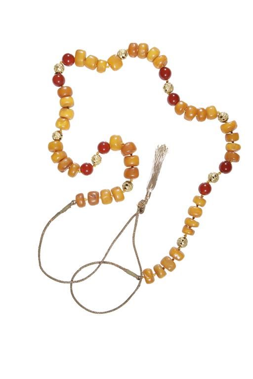 CARNELIAN AMBER AND GOLD BEADED NECKLACE