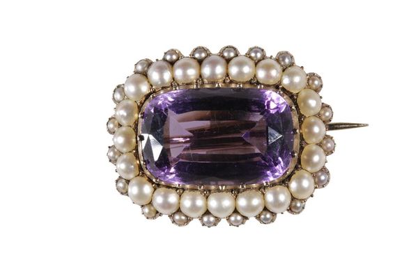 VICTORIAN AMETHYST AND PEARL CLUSTER BROOCH