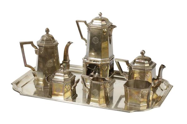 ROBERT LINZELER: A FRENCH SILVER TEA AND COFFEE SET