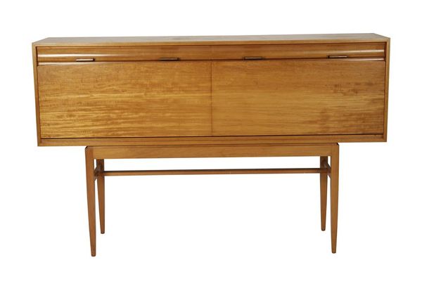 IN THE MANNER OF GORDON RUSSELL: A SIDEBOARD