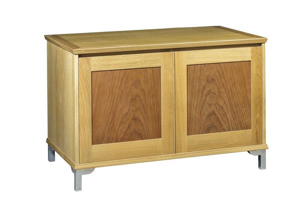 RICHARD WILLIAMS: AN LIGHT OAK AND ELM LOW CABINET