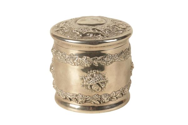 TIFFANY & CO: A STERLING SILVER TEA CADDY