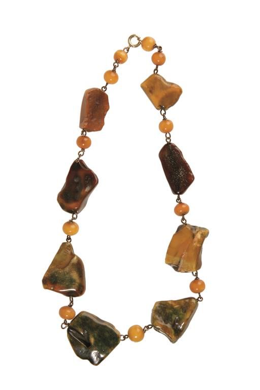 GREEN AMBER NECKLACE