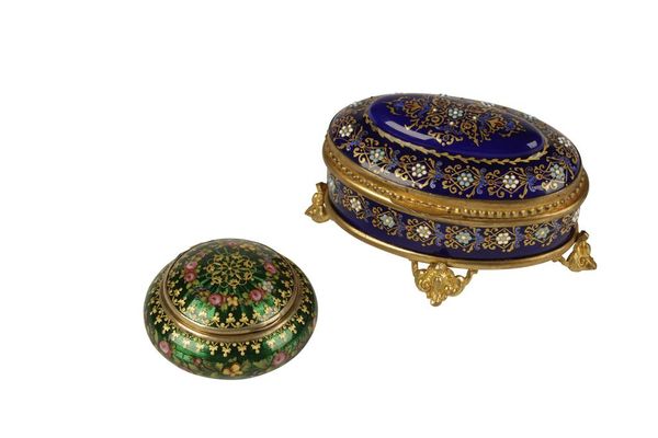 CONTINENTAL ENAMELLED JEWELLERY BOX with padded interior and an enamelled engine