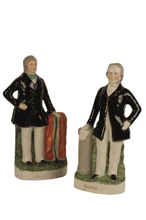 PAIR OF STAFFORDSHIRE POTTERY FIGURES