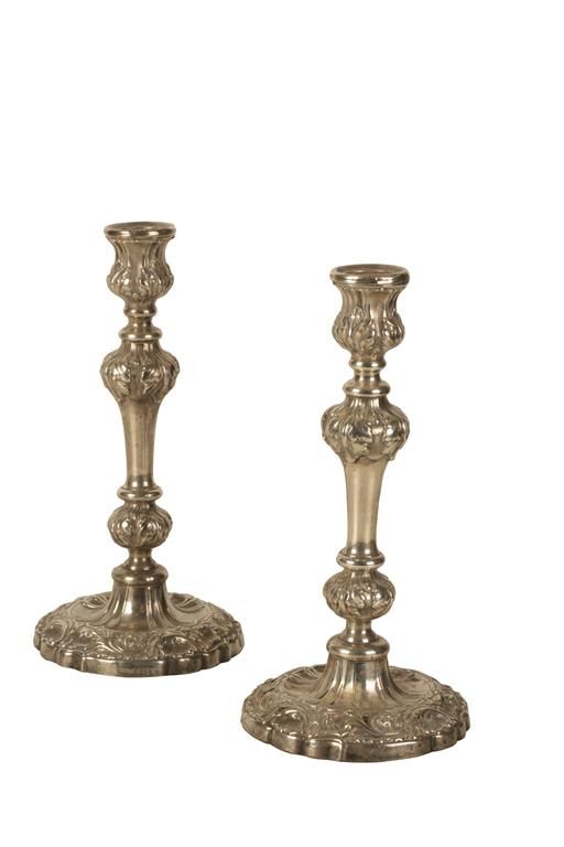 PAIR OF WILLIAM IV SILVER CANDLESTICKS