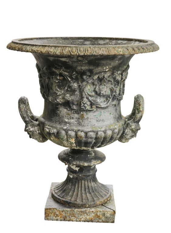 GEORGE III STYLE DECORATIVE CAST IRON GARDEN URN