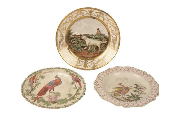 CONTINENTAL CABINET PLATE, 18TH CENTURY