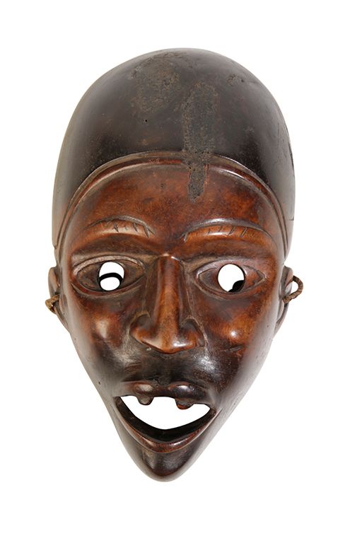 FINE WOOD YOMBE MASK