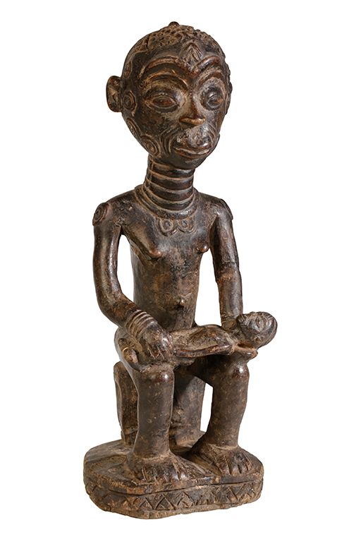 WOODEN BENA LULUA SEATED MATERNITY FIGURE