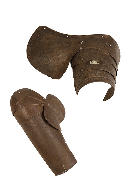 19TH CENTURY EUROPEAN ARMOUR SPLINT