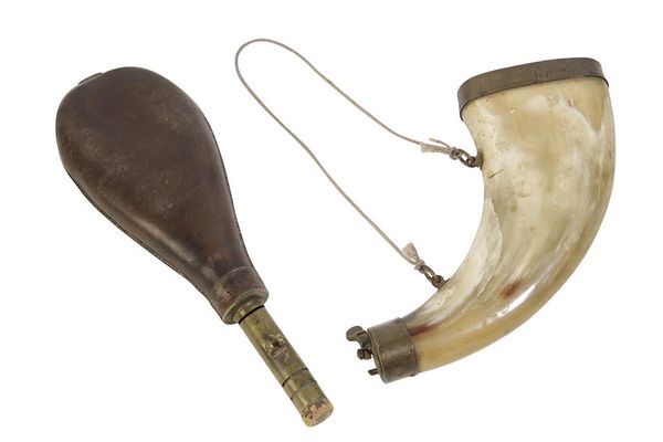 MID 19TH CENTURY HORN AND BRASS POWDER FLASK