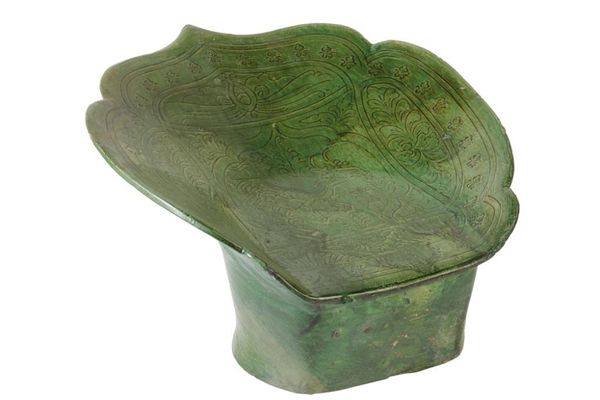 RARE GREEN-GLAZE 'DEER' PILLOW, NORTHERN SONG DYNASTY