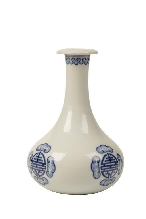 SMALL BLUE AND WHITE VASE, QIANLONG SEAL MARK AND OF THE PERIOD