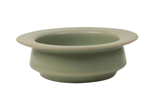 LONGQUAN STYLE CELADON BRUSH WASHER