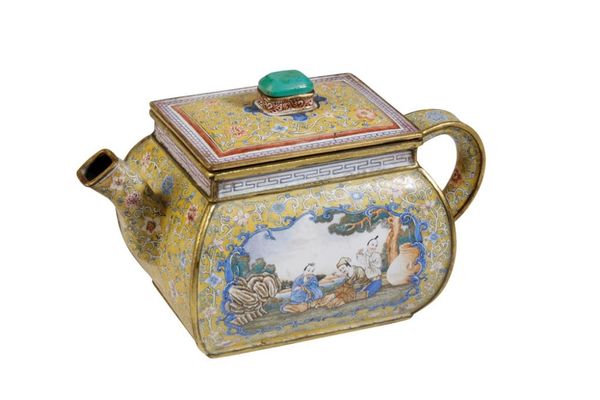 FINE YELLOW-ENAMEL WINE POT, QIANLONG SEAL MARK BUT LATER