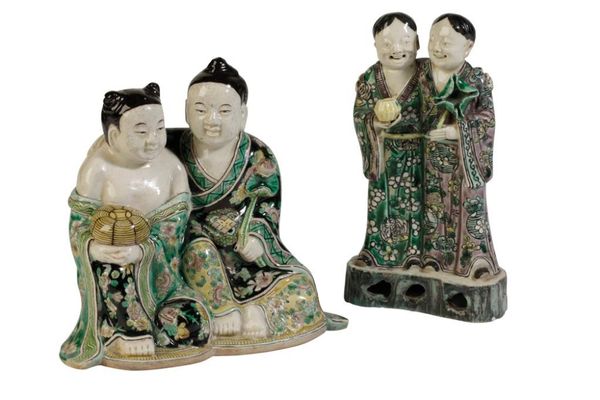 FAMILLE VERTE POTTERY FIGURE GROUP, KANGXI PERIOD