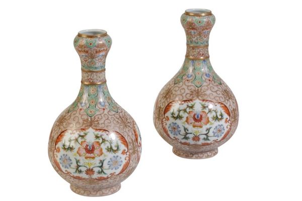 PAIR OF FAMILLE ROSE GARLIC MOUTH 'LOTUS' VASES, REPUBLIC PERIOD