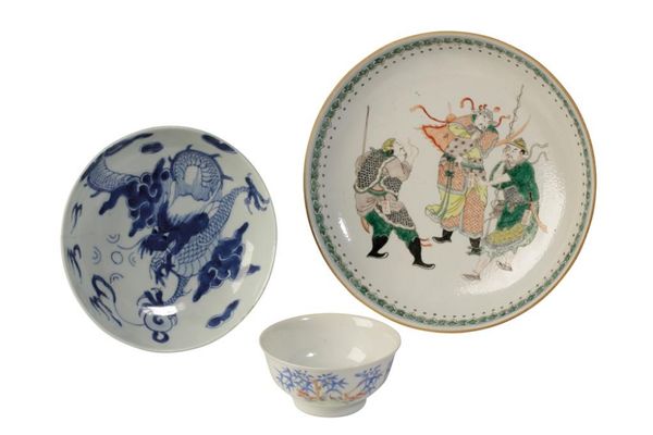 FAMILLE VERTE DISH, LATE QING / REPUBLIC PERIOD