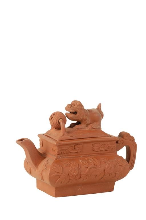 SMALL YIXING TEAPOT AND COVER, KANGXI PERIOD