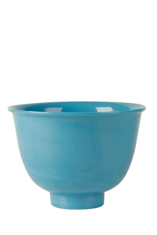 PEKING TURQUOISE GLASS BOWL, QING DYNASTY, 19TH CENTURY