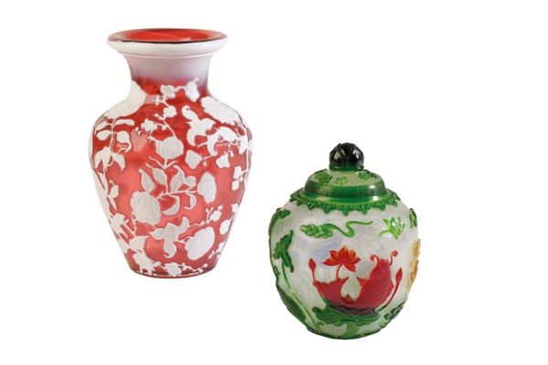 PEKING WHITE-GLASS OVERLAY VASE