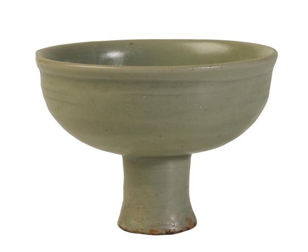 LONGQUAN CELADON GLAZE STEM CUP, MING DYNASTY (1368-1644)