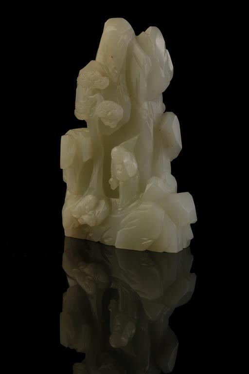 SMALL WHITE JADE CARVED 'MOUNTAIN' QING DYNASTY