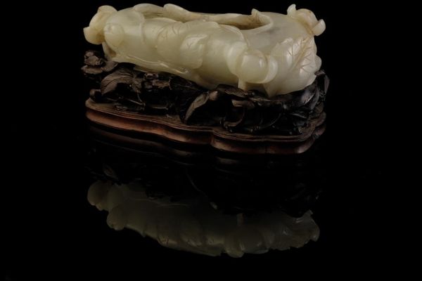 CARVED WHITE JADE BRUSH WASHER, QING DYNASTY, 19TH CENTURY