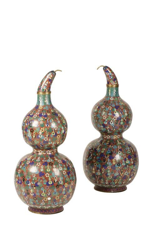 PAIR OF LARGE CLOISONNE DOUBLE-GOURD VASES, QING DYNASTY, 19TH CENTURY