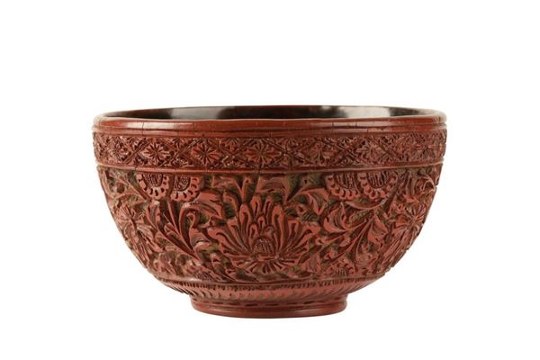 CINNABAR LACQUER BOWL, MING DYNASTY, 16TH / 17TH CENTURY