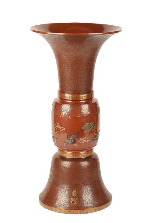 FINE RED-LACQUER BRONZE AND MIXED METAL VASE, MINAMOTO NO MORIIYUKI, TAISHO PERIOD DATED 1926