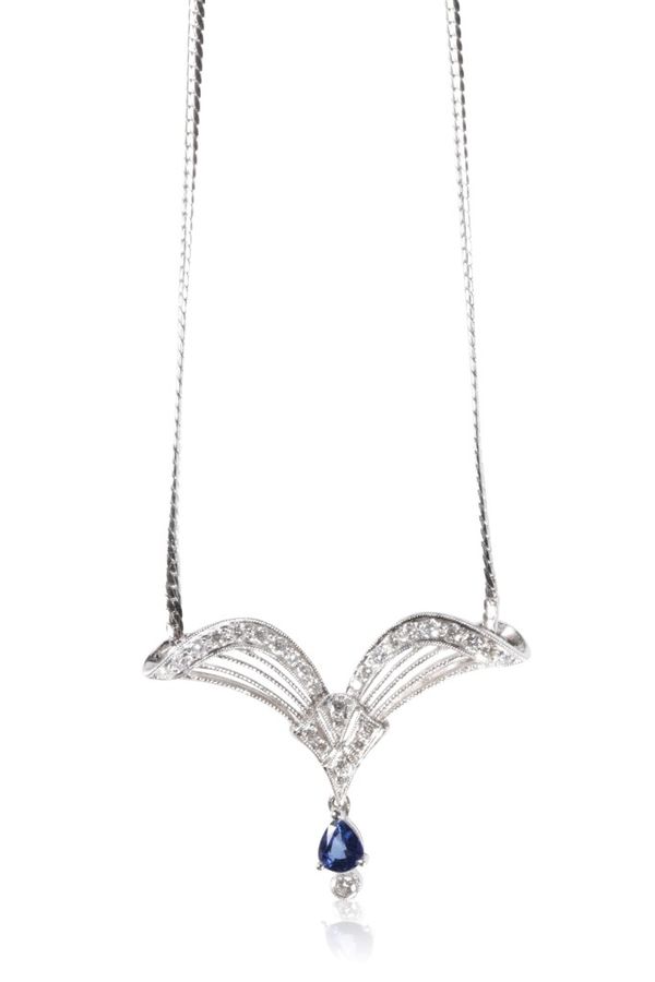 LORIENT: 18CT WHITE GOLD NECKLACE