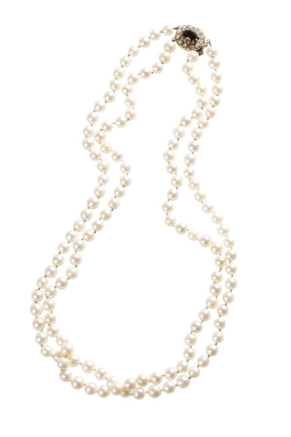 DOUBLE STRAND CULTURED PEARL NECKLACE