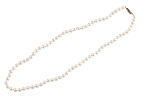 CULTURED PEARL NECKLACE