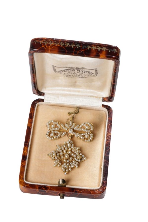 VICTORIAN SEED PEARL PENDANT NECKLACE