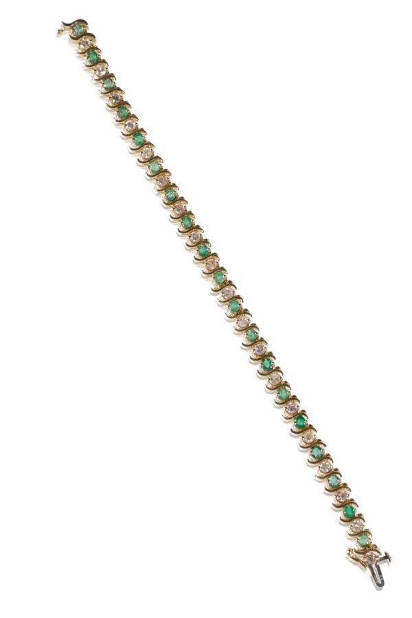 EMERALD AND DIAMOND BRACELET