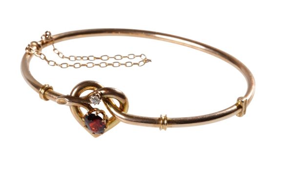 UNMARKED ROSE METAL BANGLE