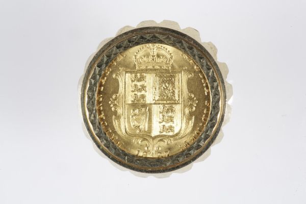 VICTORIAN SOVEREIGN DATED 1887