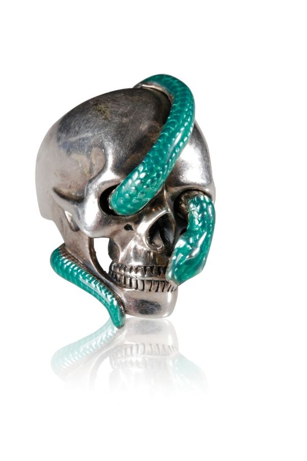 THEO FENNELL SILVER SKULL RING