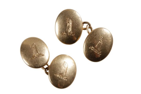 PAIR OF GENTLEMAN'S 18CT YELLOW GOLD CUFFLINKS