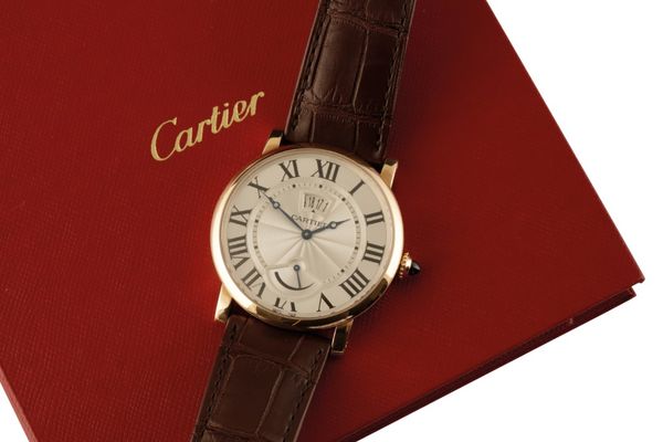 CARTIER 18 CT GOLD 'RONTONDE DE CARTIER' GENTLEMAN'S MANUAL WIND WRIST WATCH