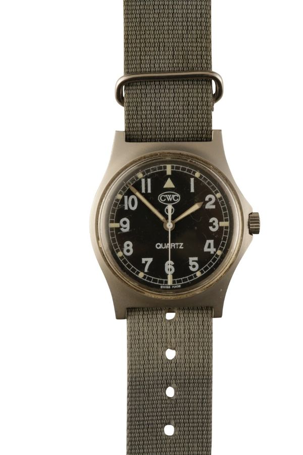 CWC GENTLEMAN'S MILITARY WRIST WATCH